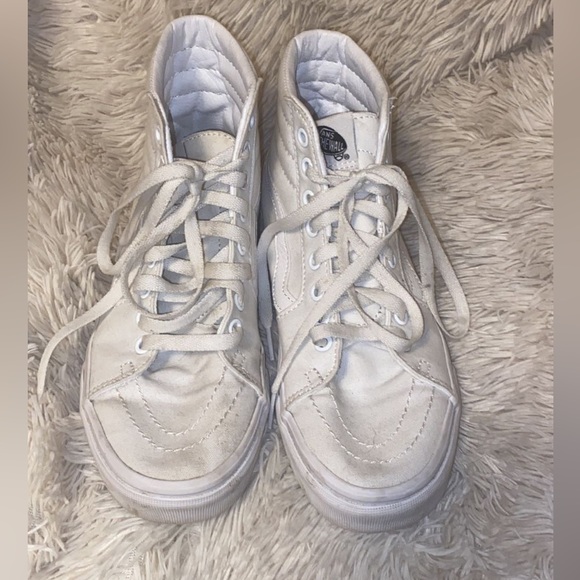 Vans Hightop’s - Picture 3 of 4